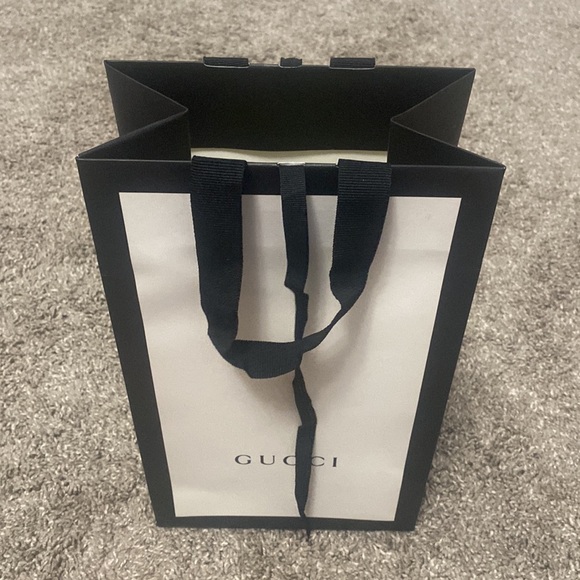 Brand new Gucci bag - Picture 2 of 4